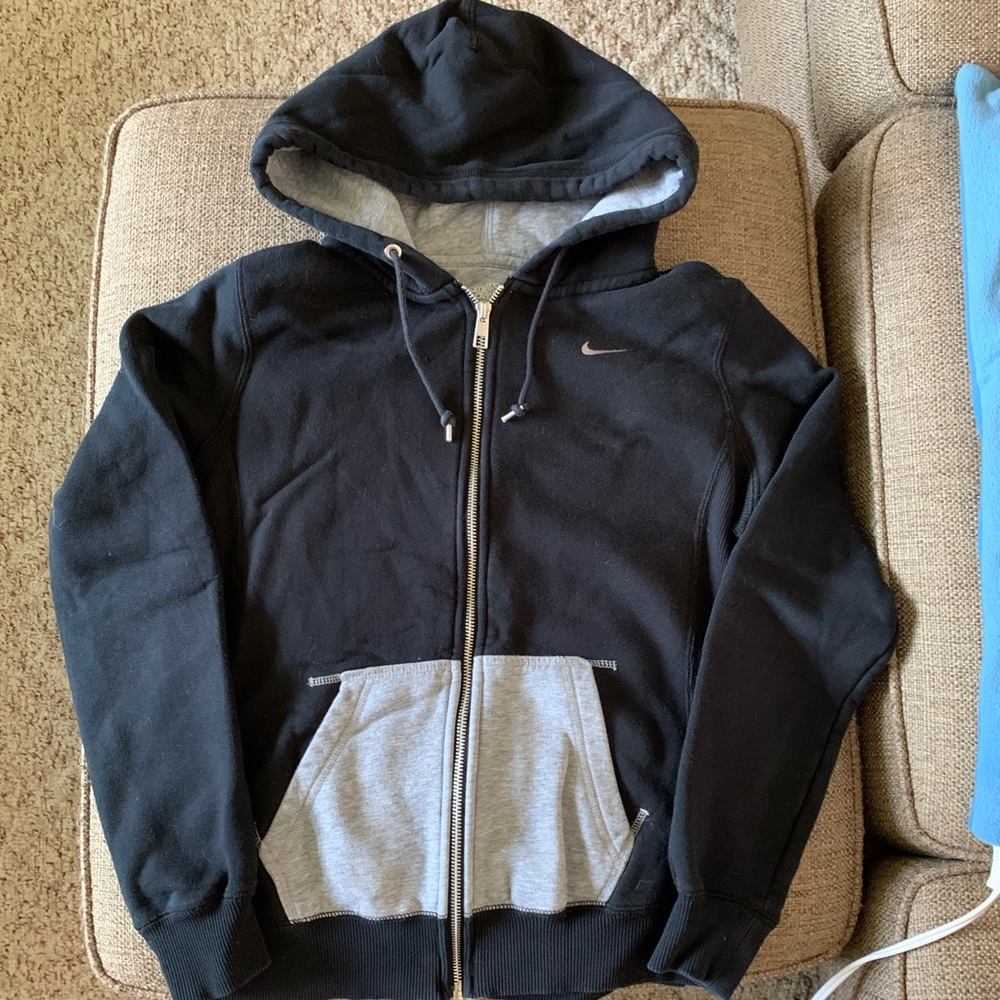 Nike Zip Up Sweatshirt